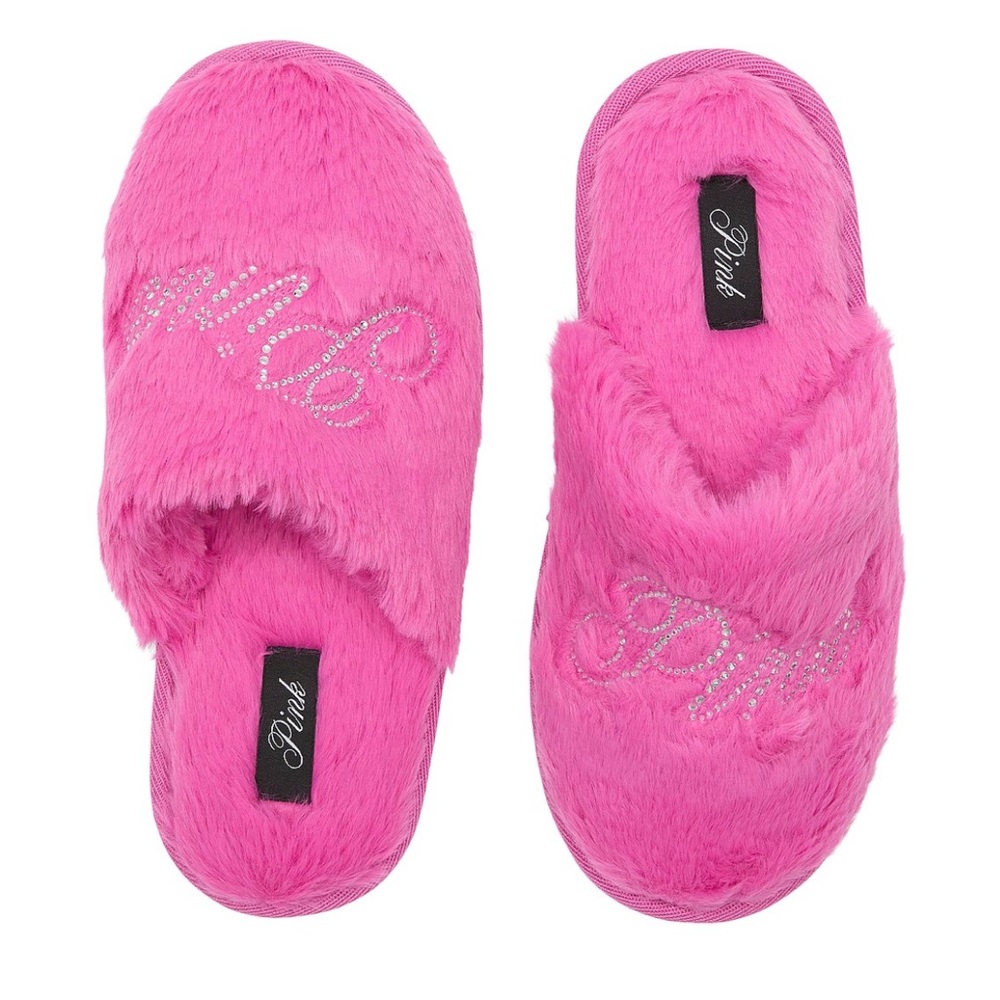 Sexy fuzzy warm pink by Vs Diamond 💎 💕🩷slippers size XXL